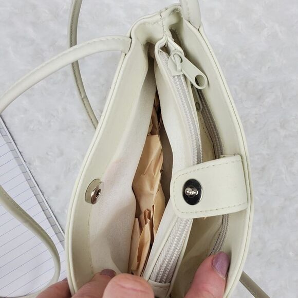 Floral Bead Embellished Handbag Purse Cream - Picture 6 of 10